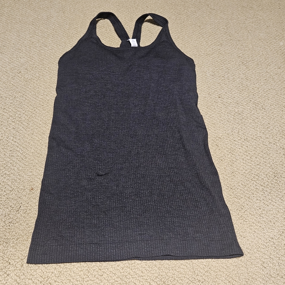 Lululemon Ebb To Street Tank Size 4 A/B cup  sz 4
